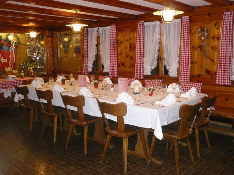 Gasthaus Tuebli แกร์เซา ภายนอก รูปภาพ